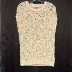 Brunello Cucinelli Cream Crew Neck Sweater with Textured Pattern